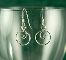 Load image into Gallery viewer, Little Shiny Silver Circle Earrings, Argentium Sterling Silver, SE60 , Lois Linn Jewelry