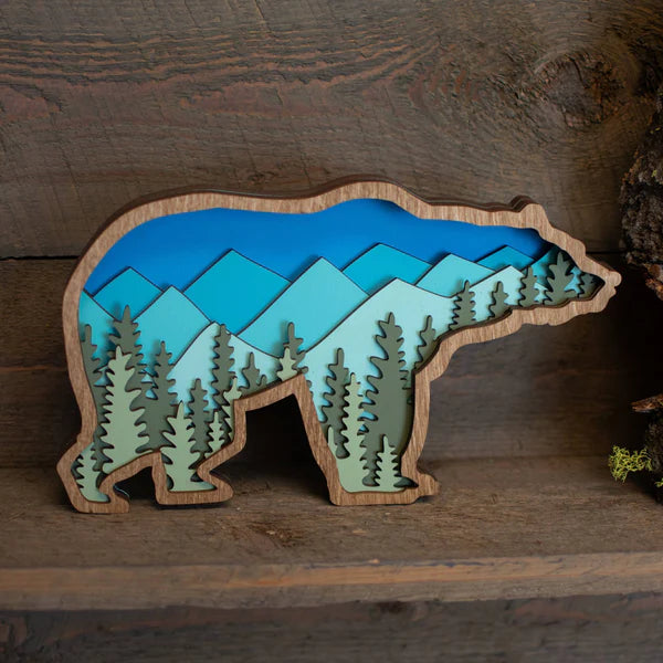 3D Layered Wood Grizzly