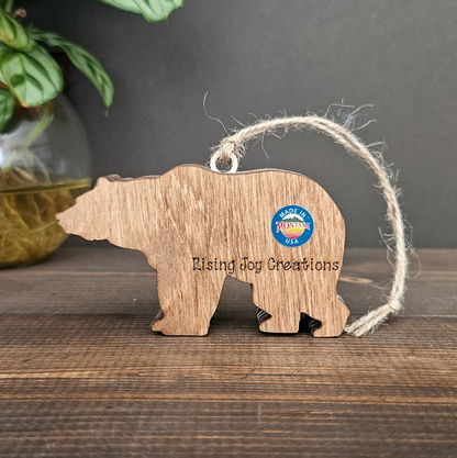 3D Layered Wood Grizzly