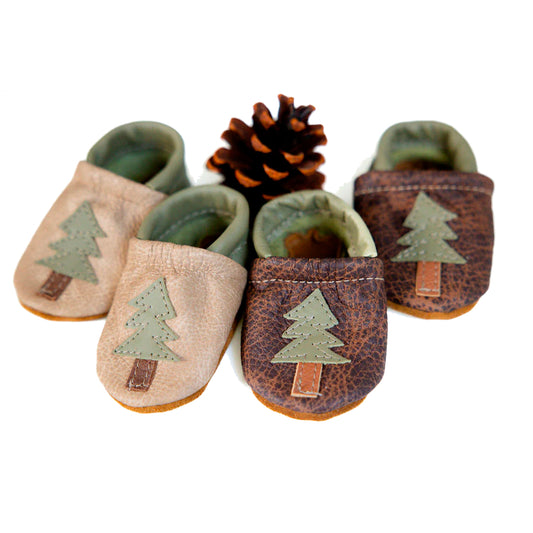 Sable Pine Fir Trees Leather Shoes - Size 4