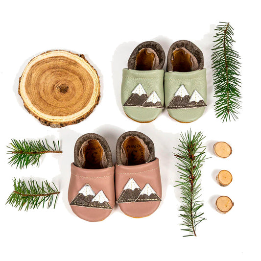 Tea Green Mountains Leather Shoes - Size 2