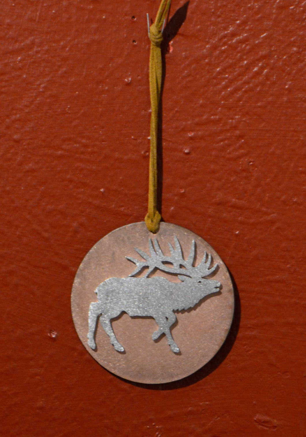 Round metal Elk  Ornament, Dave Larson Metal