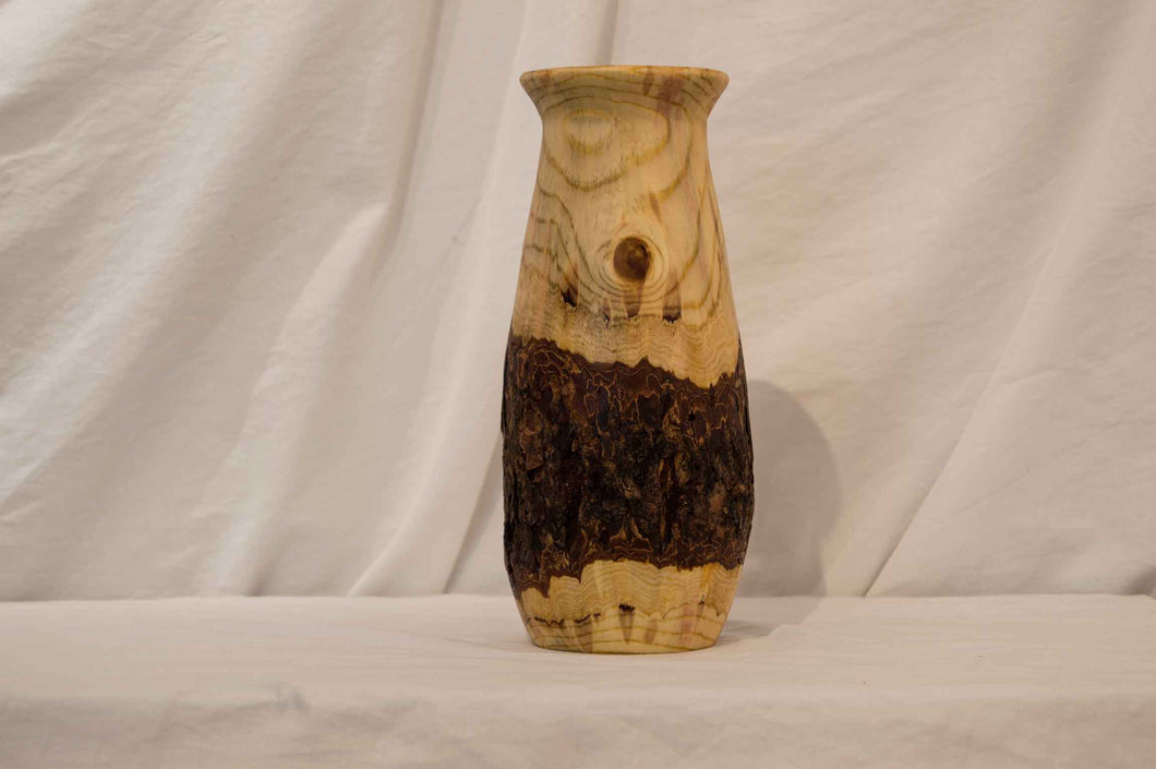 Pine Vase Vase 19, Joseph Thompson, Woodcarving