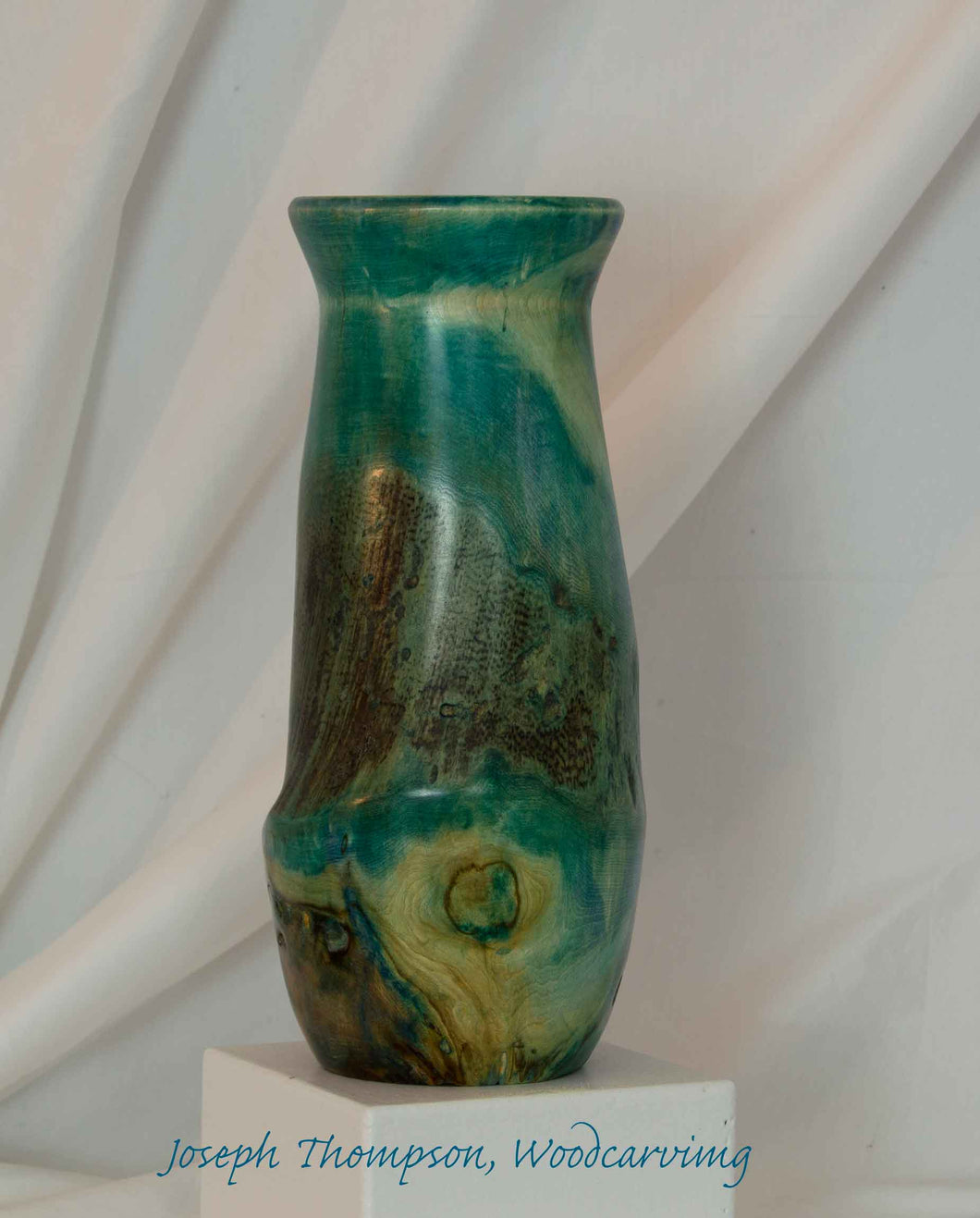 Aspen Vase (8) Joseph Thompson, Woodcarving